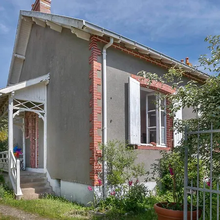 Maison Avec Jardin A 200m De La A *