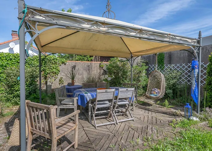 Maison Avec Jardin A 200m De La A Дом отдыха *